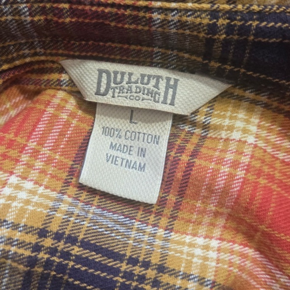 Duluth Trading Womens Free Swingin Flannel Shirt Size Large Plaid Country Chore - Picture 7 of 9
